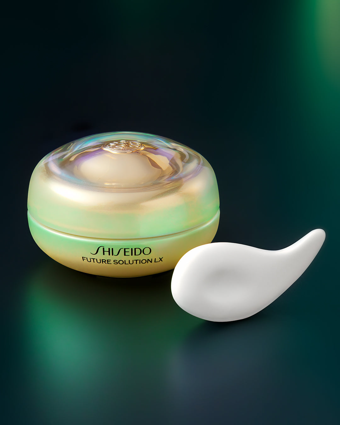 Kem Mắt SHISEIDO Future Solution LX Legendary Enmei Ultimate Brilliance Eye cream