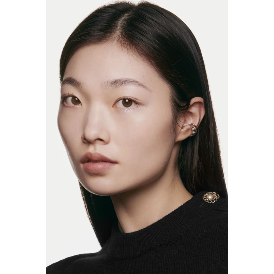 Kem Nền CHANEL Les Beiges Foundation #BR12 - Light Shade