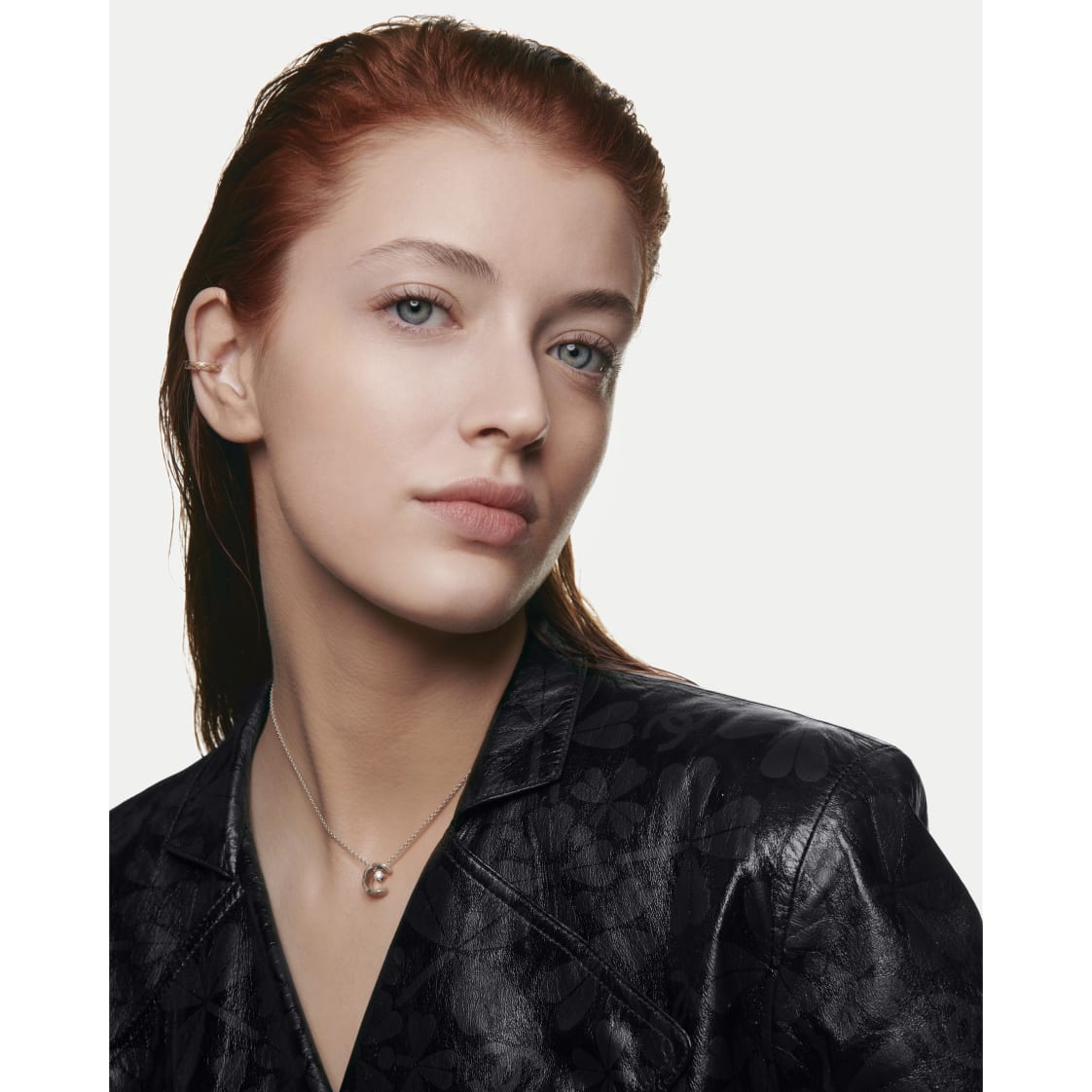 Kem Nền CHANEL Les Beiges Water-Fresh Complexion Touch #BR22 - Light Medium-Kallos