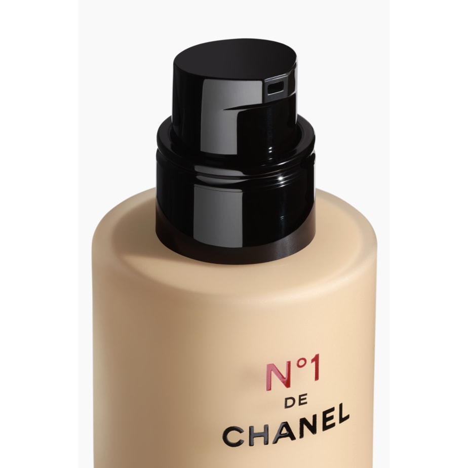 Kem Nền CHANEL N°1 de Chanel Revitalizing Foundation #BD31 - Kallos Vietnam