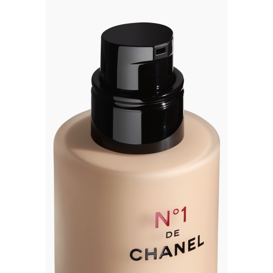 Kem Nền CHANEL N°1 de Chanel Revitalizing Foundation #BR32 - Kallos Vietnam