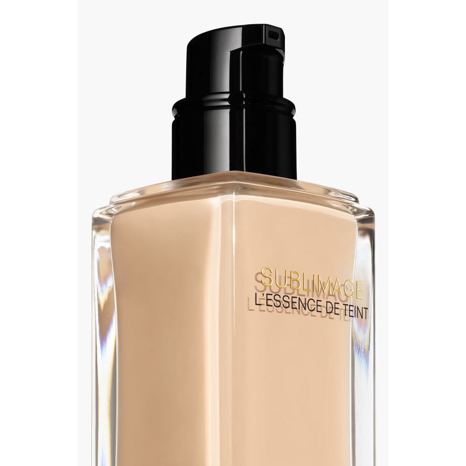 ファンデーション CHANEL SUBLIMAGE L'ESSENCE DE TEINT B20 Kem Nền CHANEL Sublimage L'Essence de Teint Foundation #B20