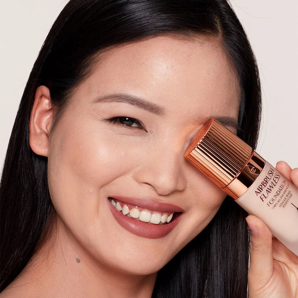 Kem Nền Charlotte Tilbury Airbrush Flawless Foundation #4 Neutral