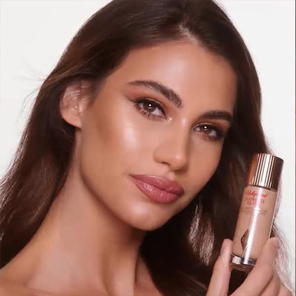 Kem Nền Charlotte Tilbury Hollywood Flawless Filter #4.5 Medium-Kallos
