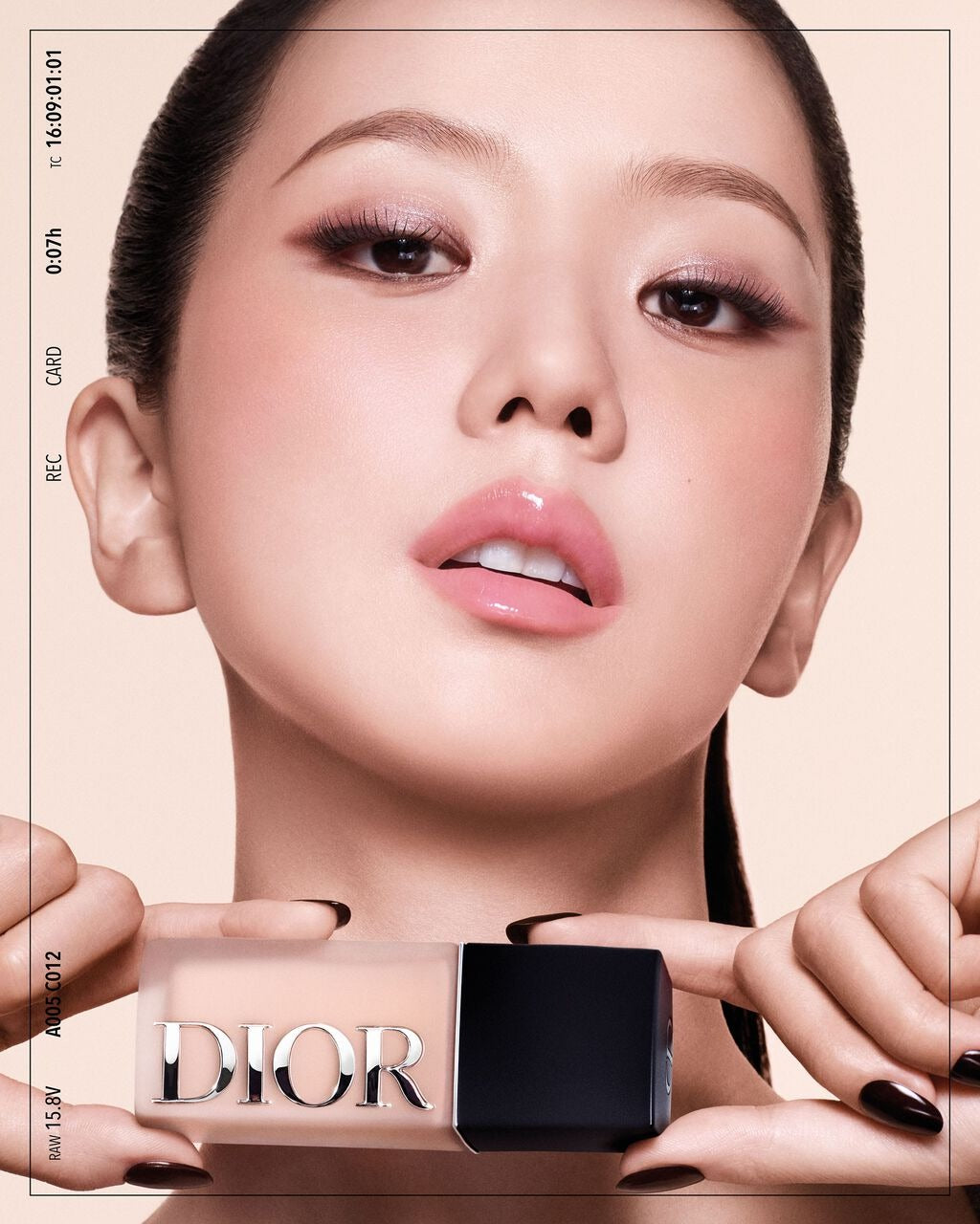 Kem Nền Dior Forever Skin Glow Foundation