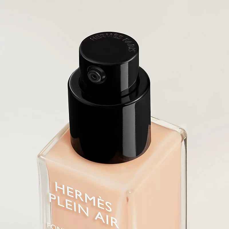 Kem Nền HERMES Luminous Matte Skincare Foundation #11W Balzane