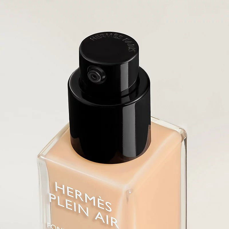 Kem Nền HERMES Luminous Matte Skincare Foundation #17W Vanille