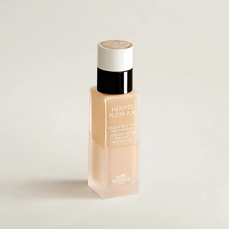 Kem Nền HERMES Luminous Matte Skincare Foundation #27N Epicéa