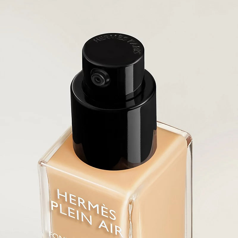 Kem Nền HERMES Luminous Matte Skincare Foundation #27N Epicéa