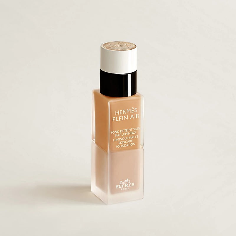 Kem Nền HERMES Luminous Matte Skincare Foundation #49W Argan