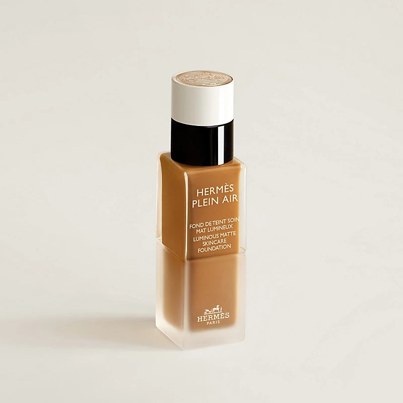 Kem Nền HERMES Luminous Matte Skincare Foundation #61C Biscuit
