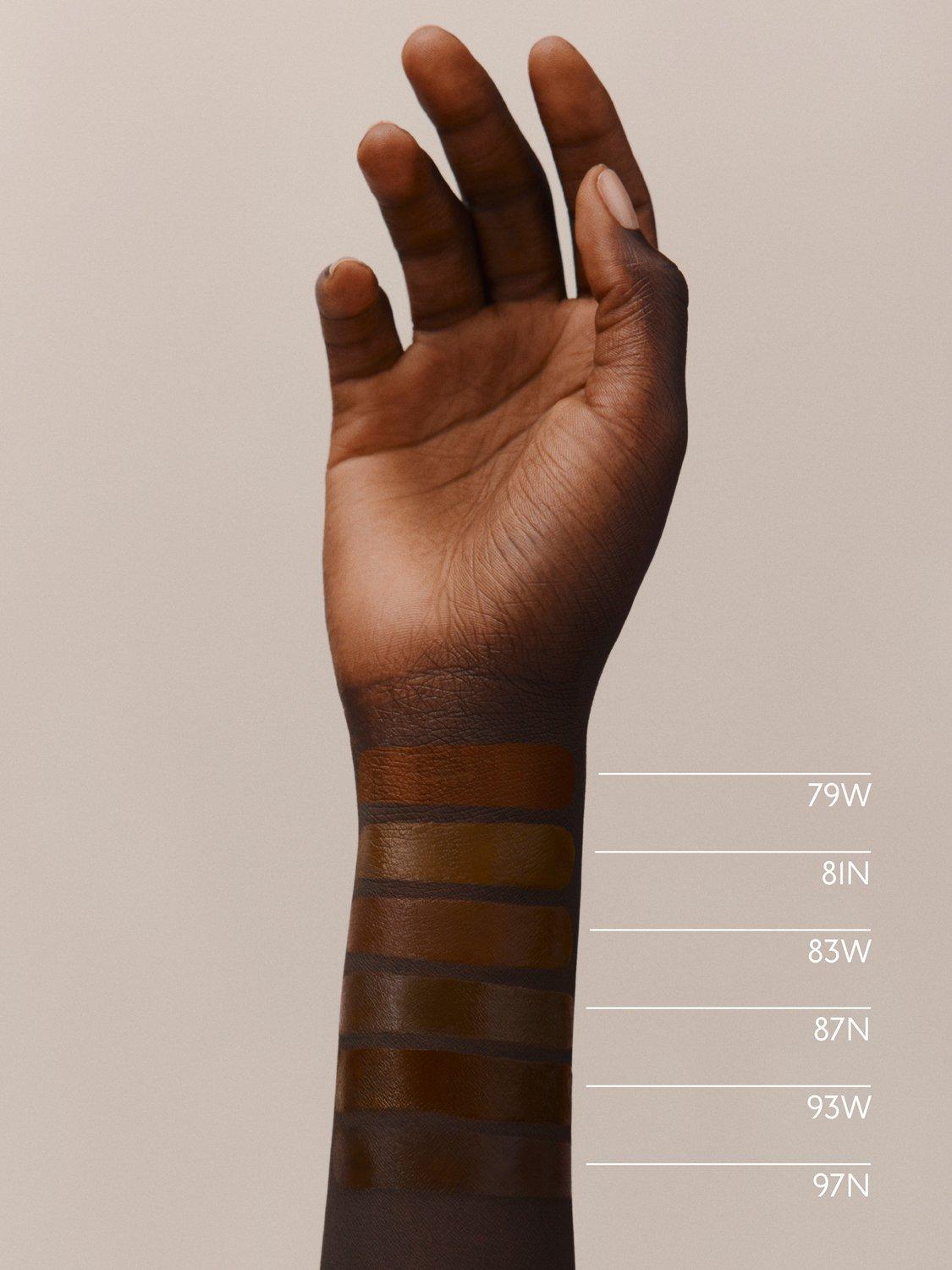 Kem Nền HERMES Luminous Matte Skincare Foundation #93W Havane