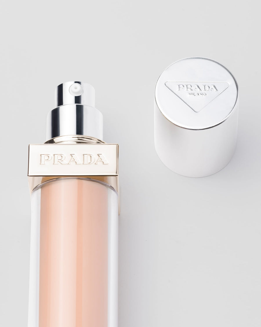 Kem Nền PRADA Reveal Skin Optimizing Foundation #LC10 Light Cool