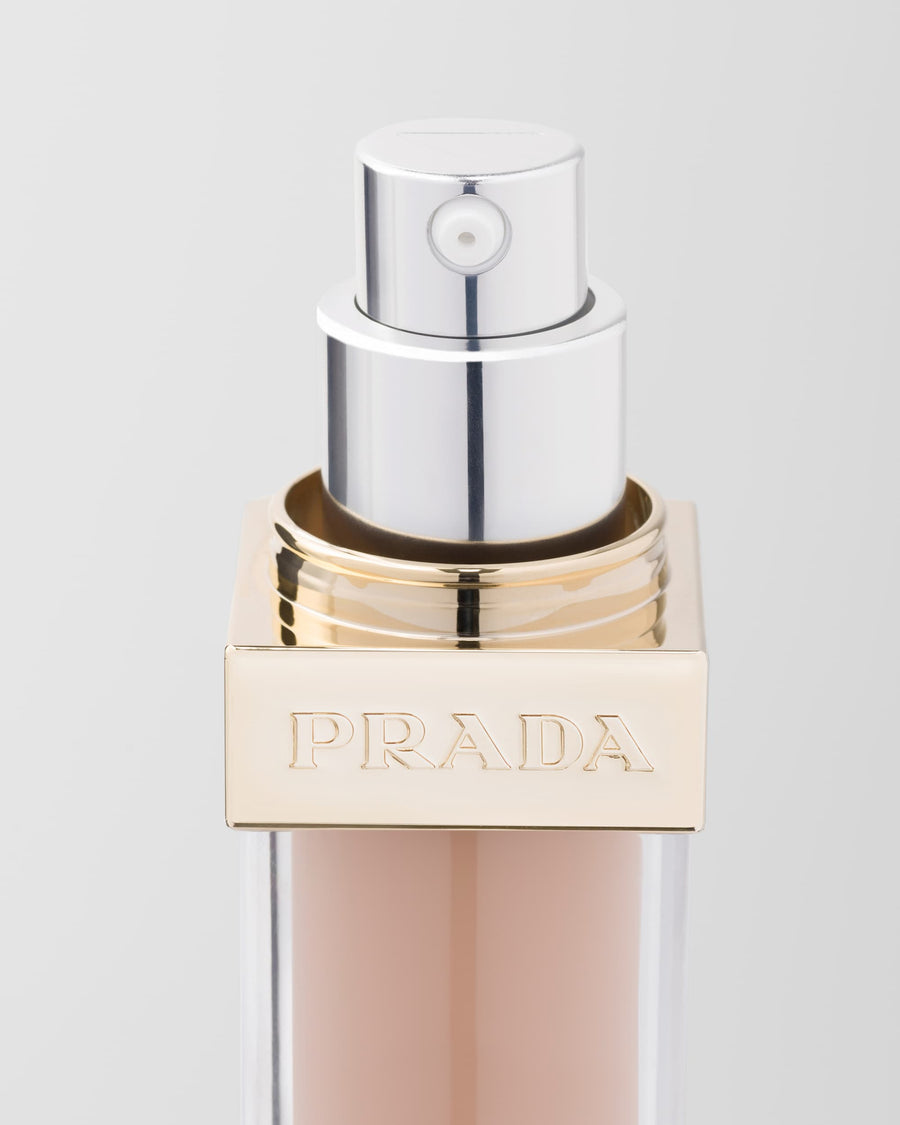 Kem Nền PRADA Reveal Skin Optimizing Foundation #LC15 Light Cool