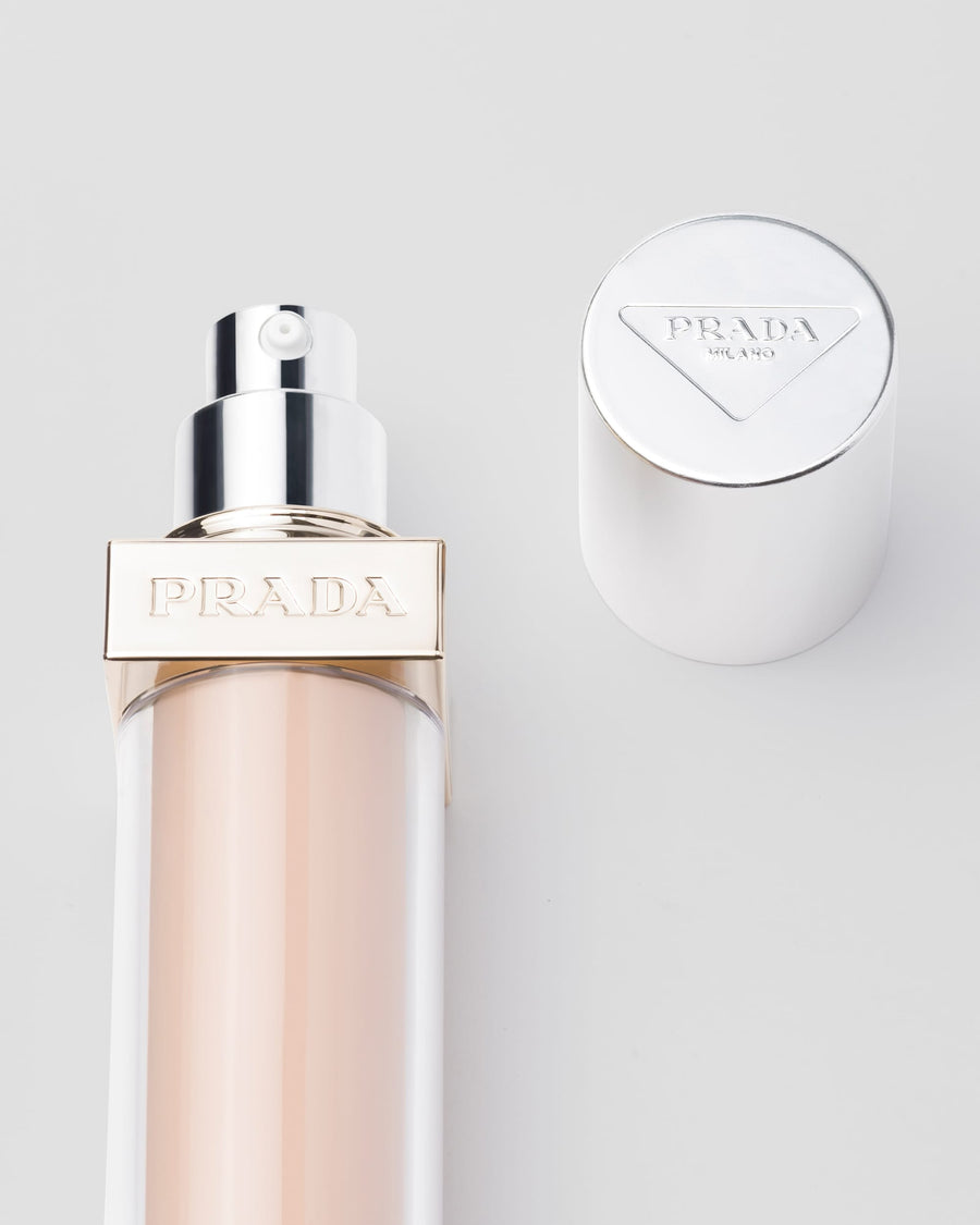 Kem Nền PRADA Reveal Skin Optimizing Foundation #LC5 Light Cool