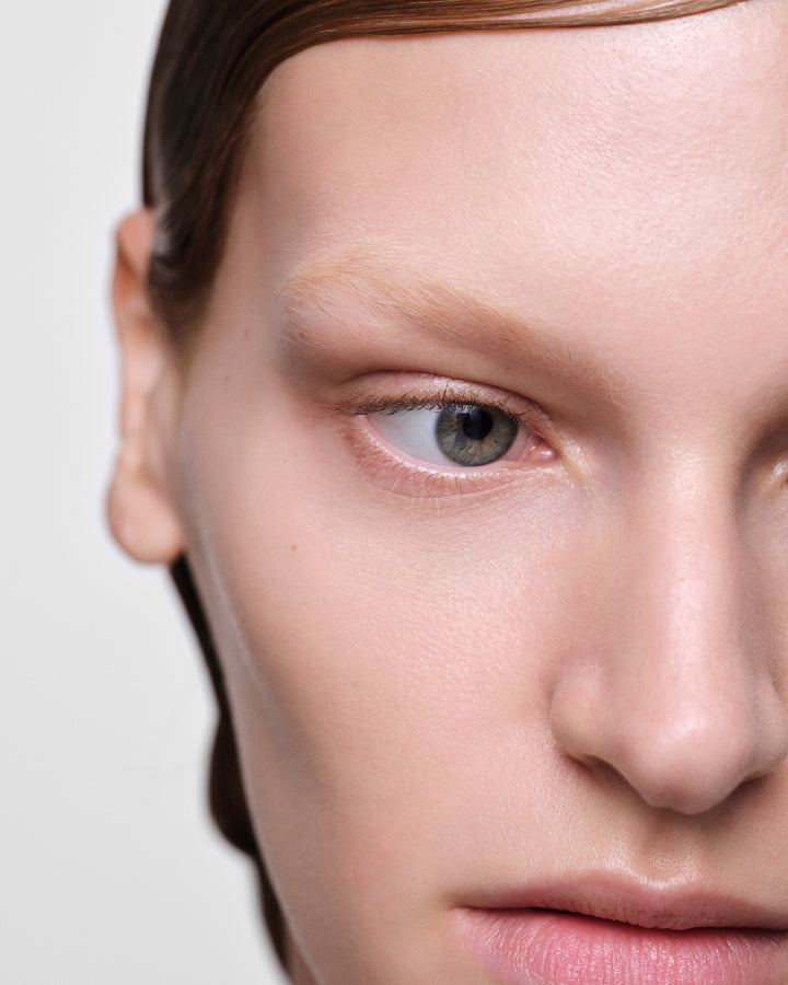 Kem Nền PRADA Reveal Skin Optimizing Foundation 