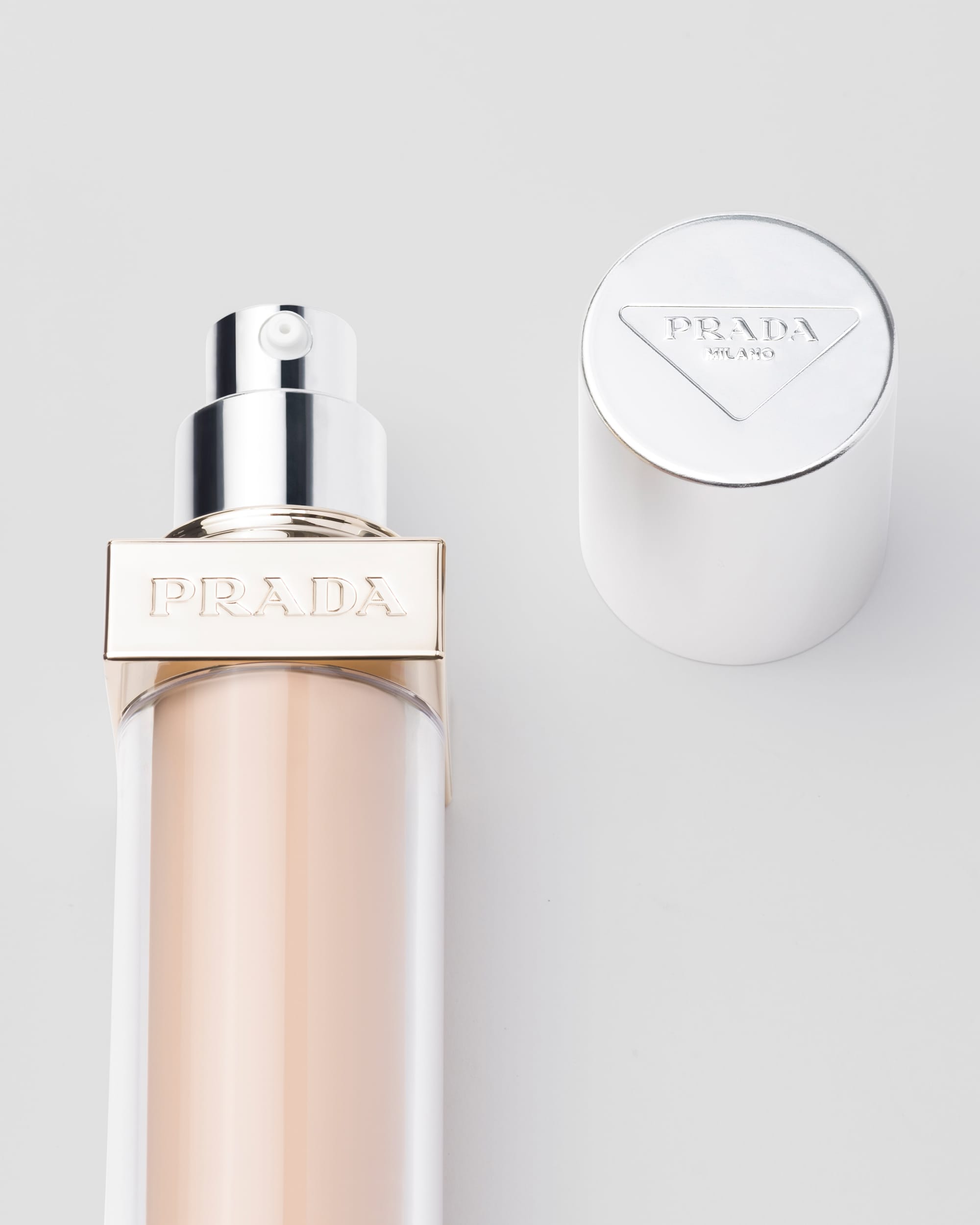Kem Nền PRADA Reveal Skin Optimizing Foundation #LN15 Light Neutral - Kallos Vietnam