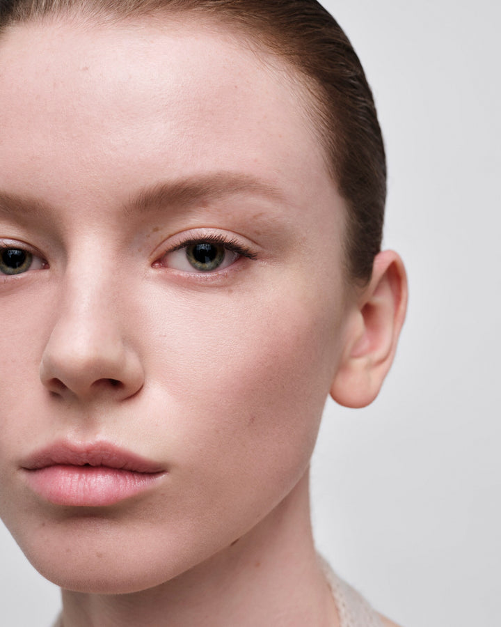 Kem Nền PRADA Reveal Skin Optimizing Foundation - Refill 