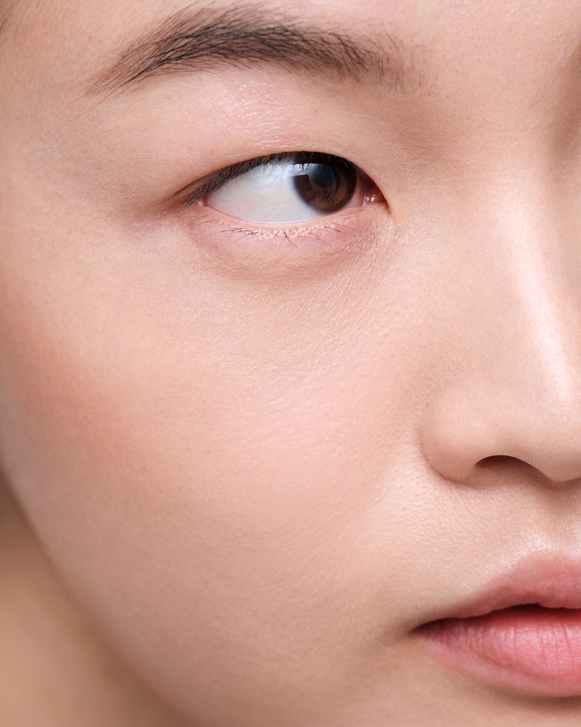 Kem Nền PRADA Reveal Skin Optimizing Foundation - Refill #MC50 Medium Cool - Kallos Vietnam