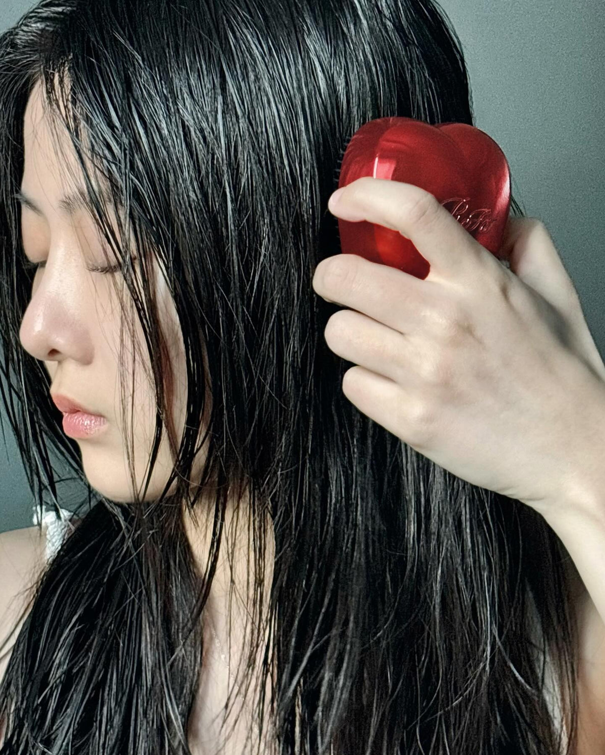 Lược Gỡ Rối ReFa Heart Brush #Shine Red