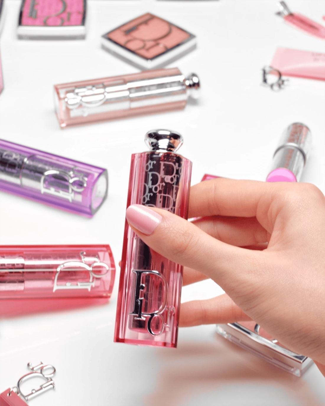 Má Hồng DIOR Backstage Rosy Glow Stick #831 Ultra-Pink-Kallos