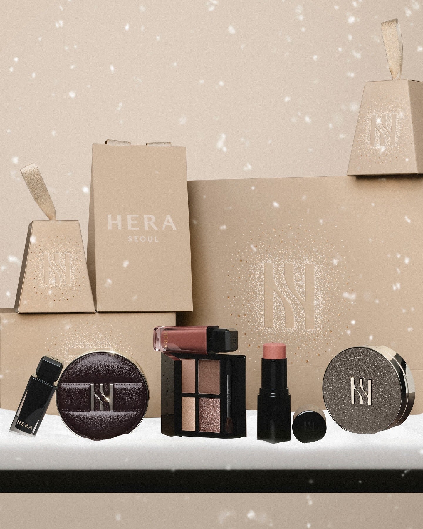 Má Hồng HERA Blush Stick Holiday 2025-Kallos
