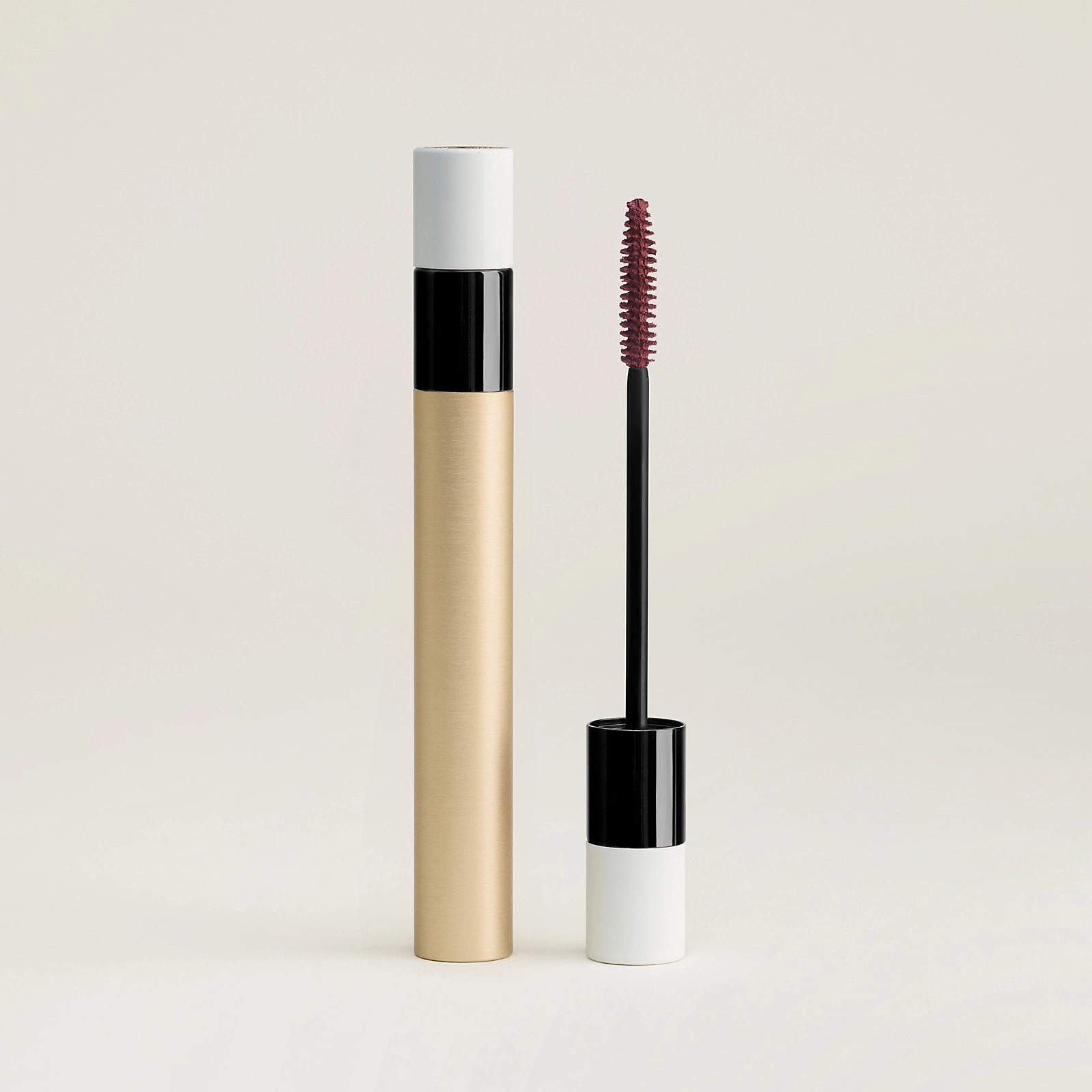 Mascara HERMÈS Trait d'Hermès Revitalizing Care Mascara #03 Rouge H - Kallos Vietnam