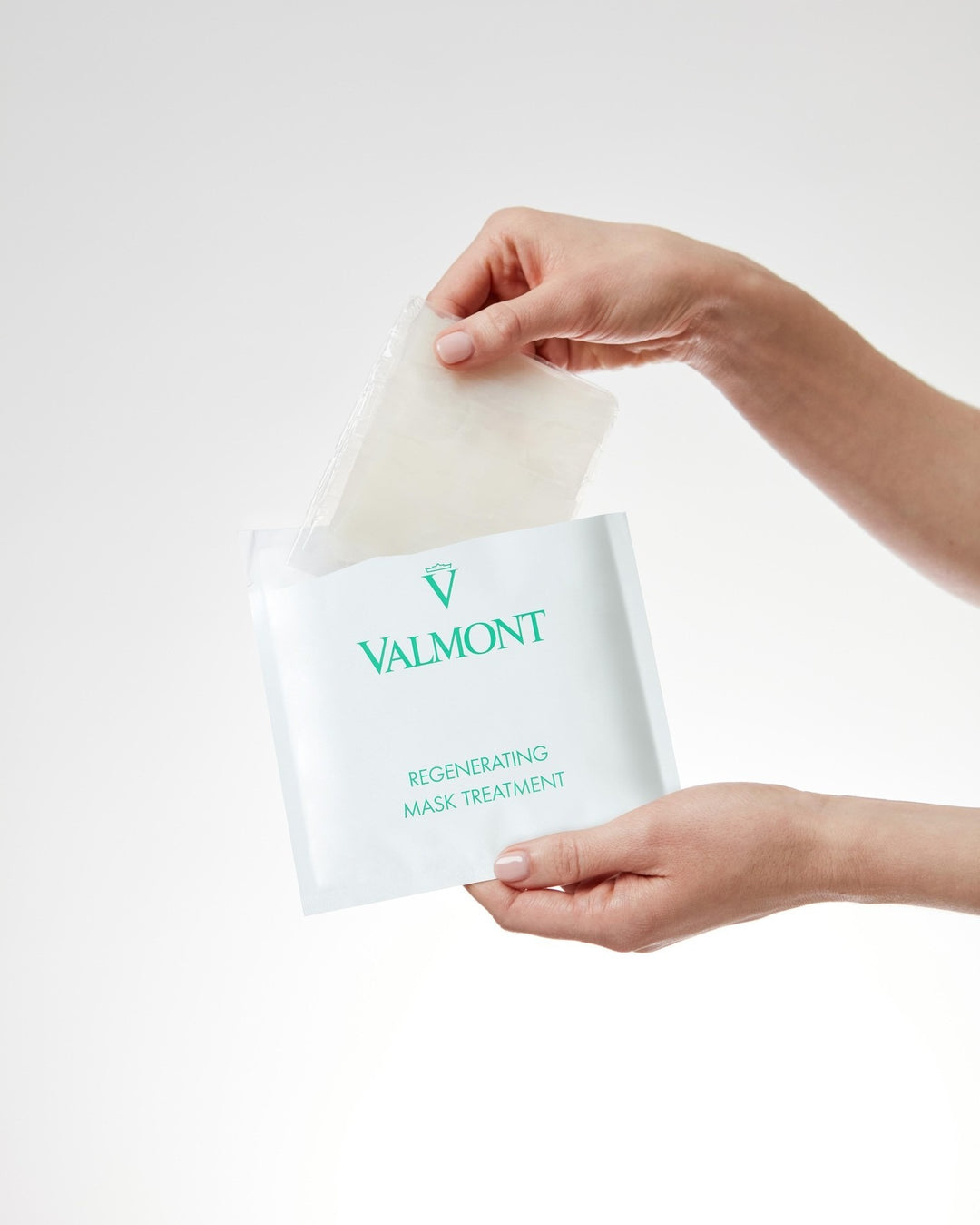 Mặt Nạ VALMONT Regenerating Mask Treatment