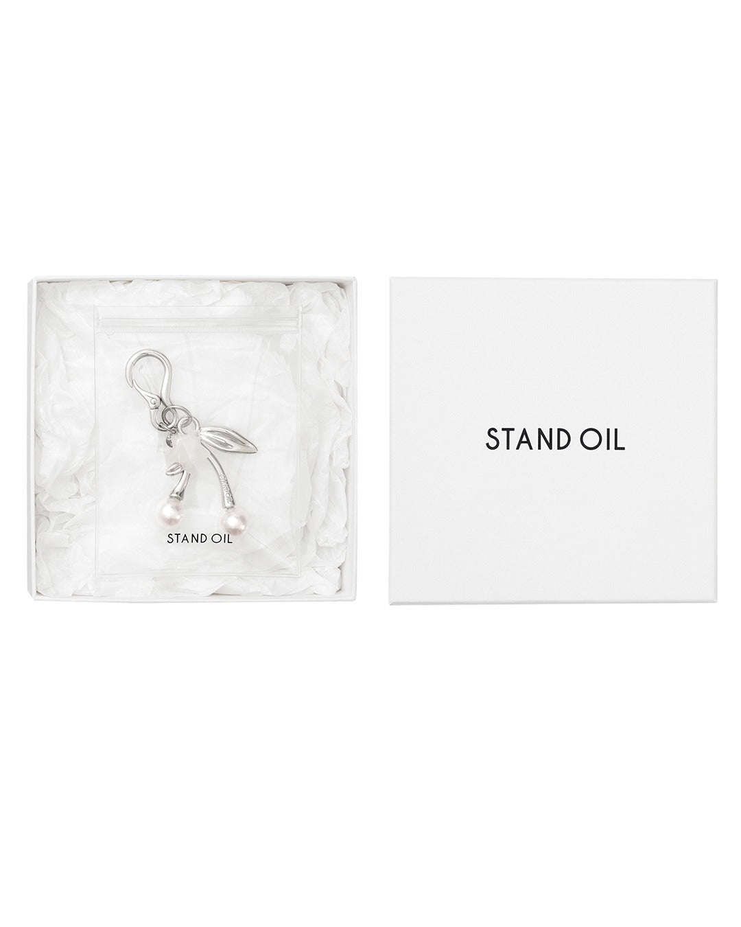 Móc Khoá Túi Xách Stand Oil Cherry Pearl Keyring #Silver