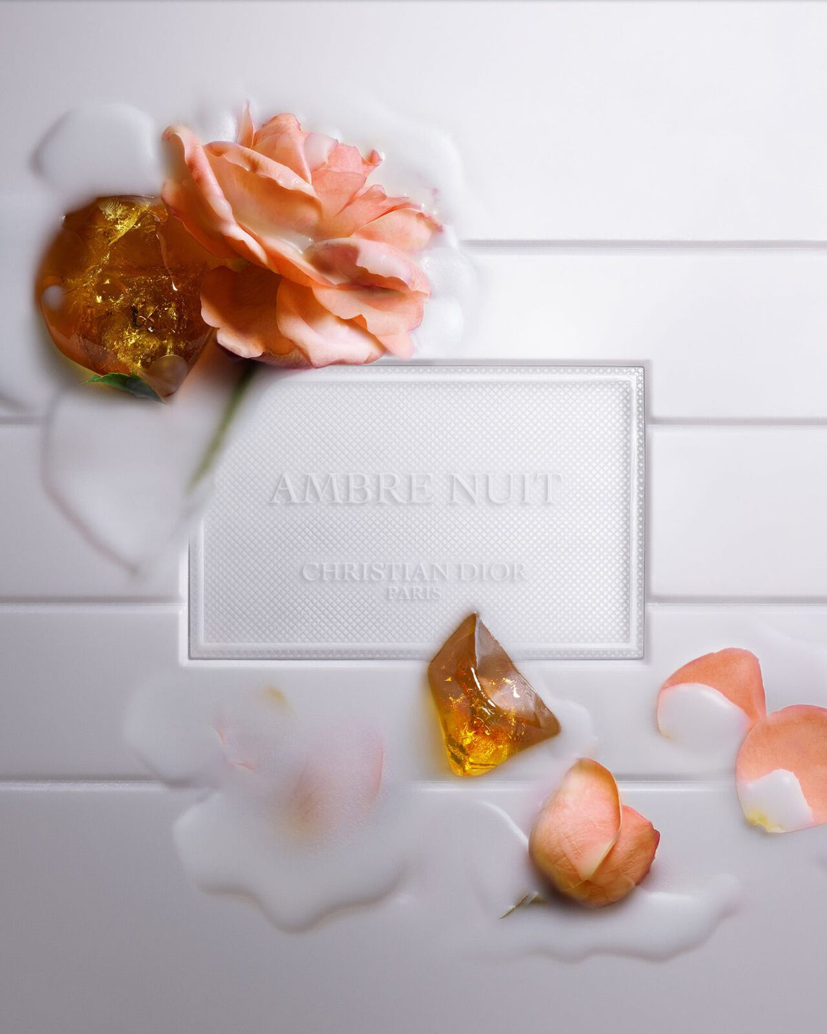 Nến Thơm DIOR Ambre Nuit Candle-Kallos