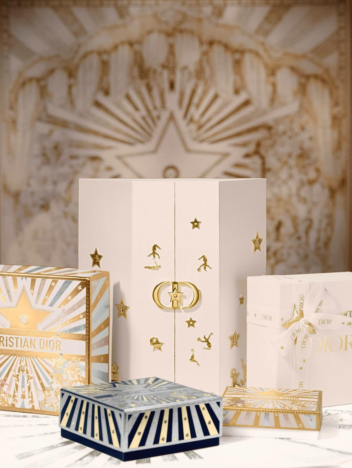 Nến Thơm DIOR Piste Aux Étoiles Candle Holiday 2025 Limited Edition