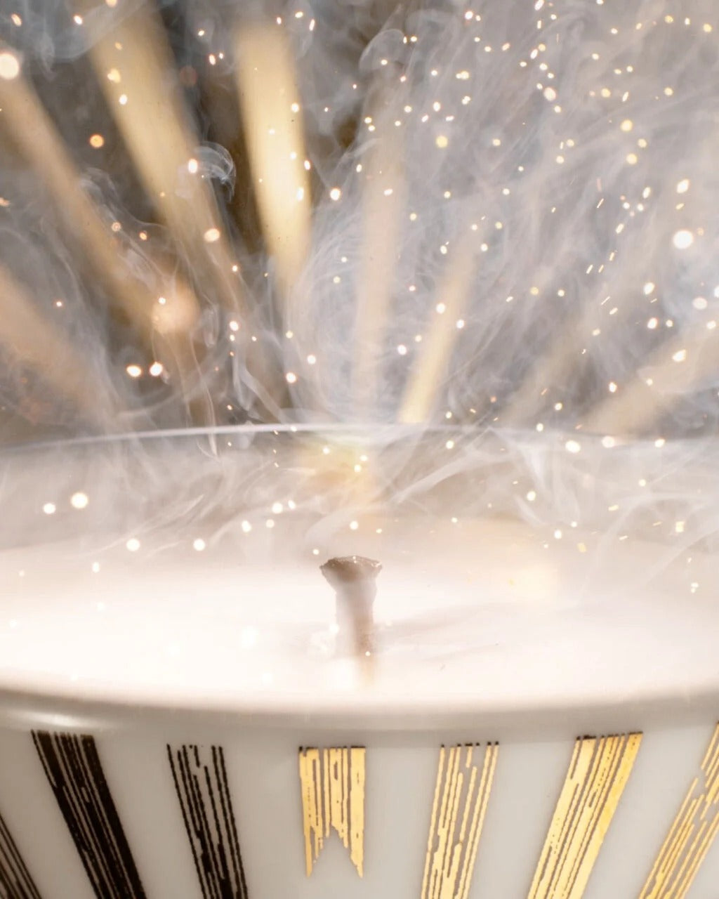 Nến Thơm DIOR Piste Aux Étoiles Candle Holiday 2025 Limited Edition