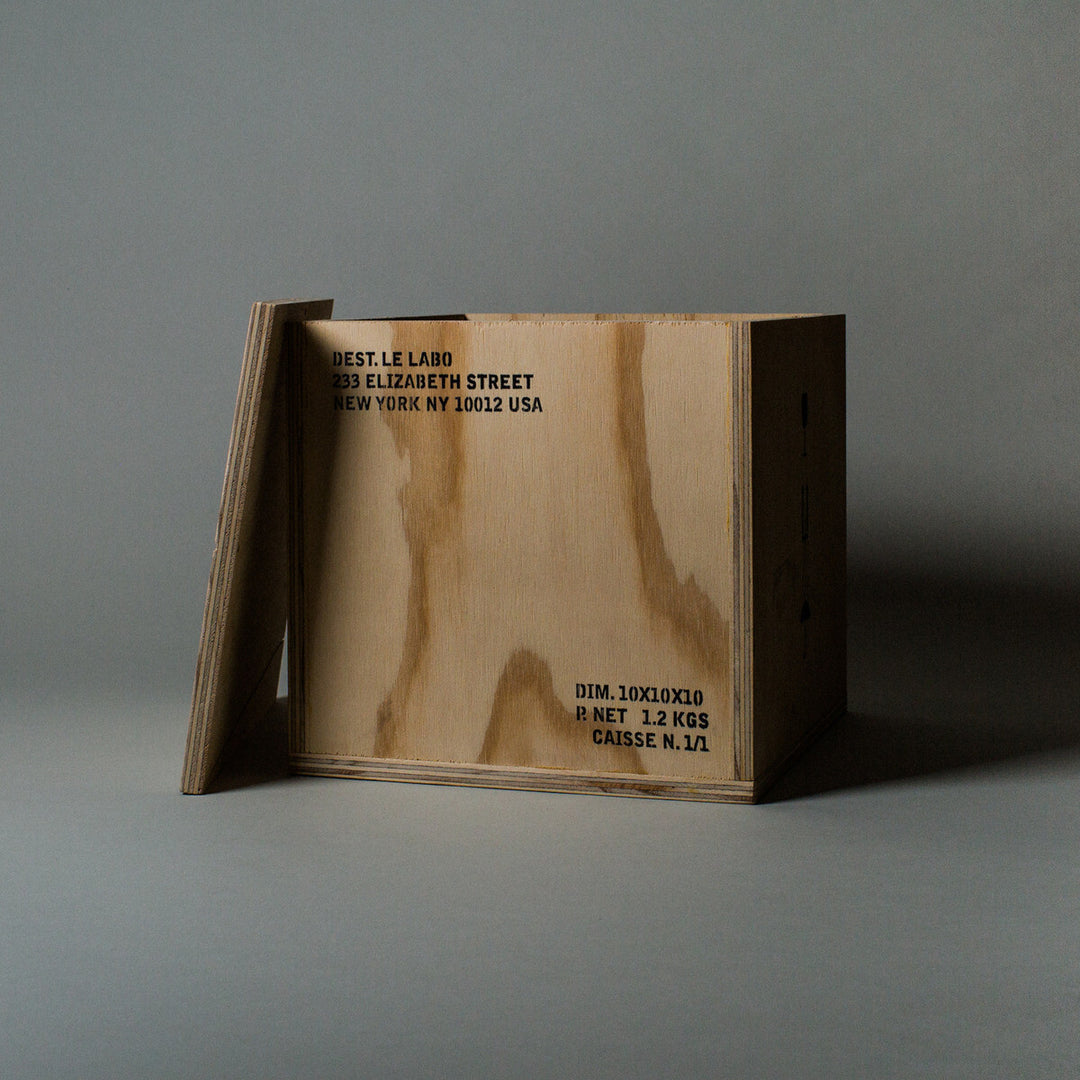Nến Thơm LE LABO Santal 26 Large Concrete Candle