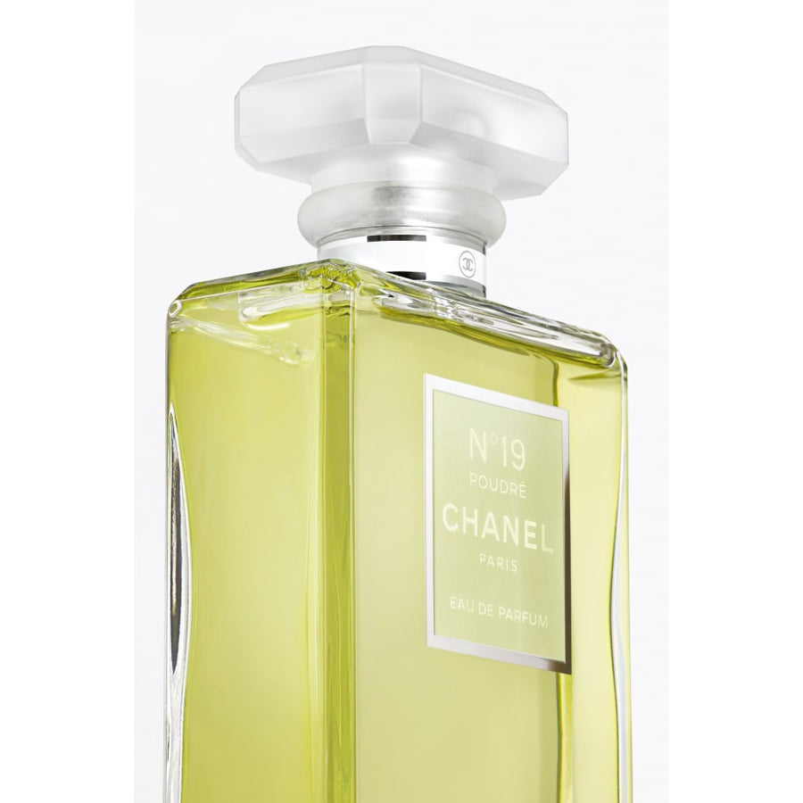 Nước Hoa CHANEL N°19 Poudré Eau de Parfum Spray #100 mL