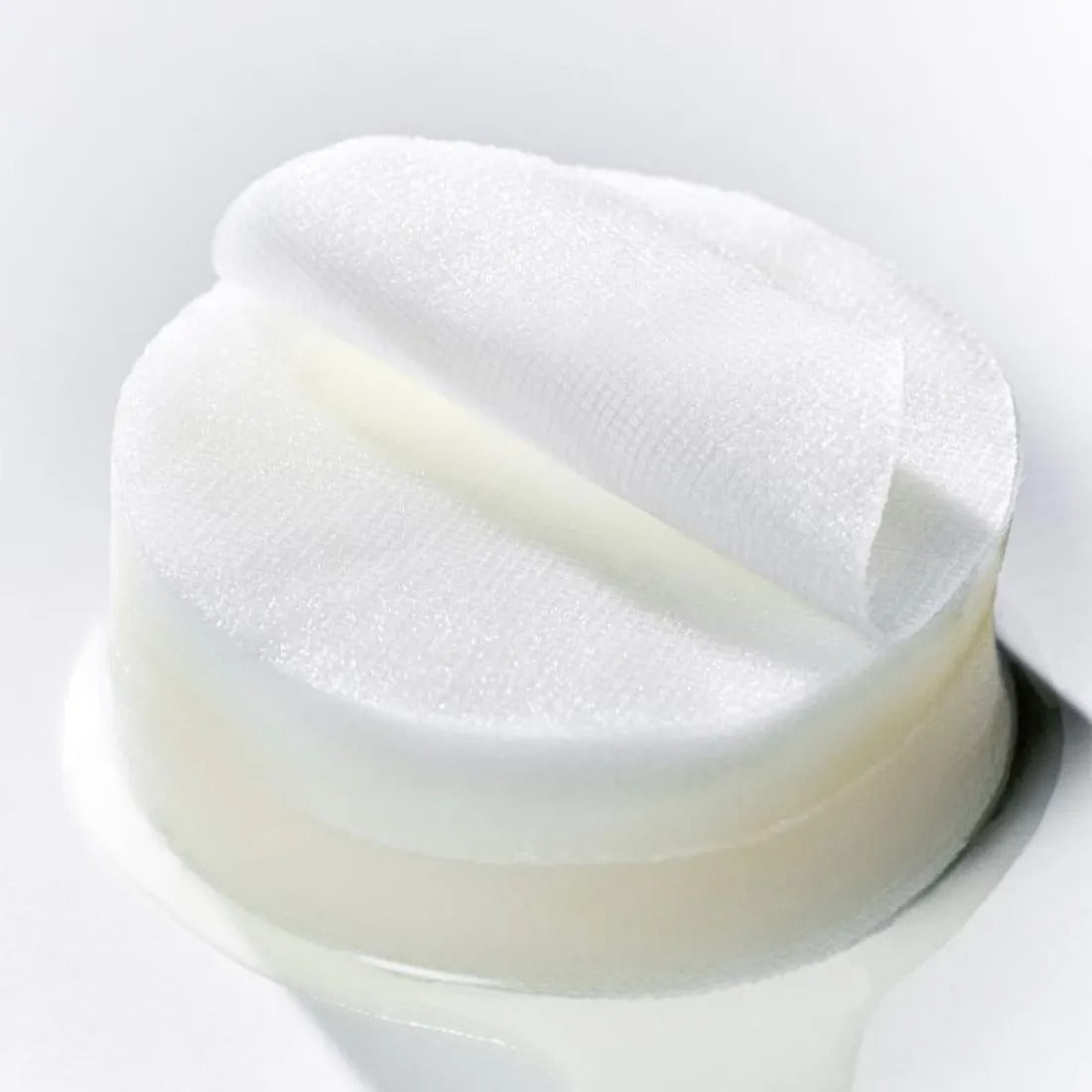 Nước Hoa Hồng HANYUL Ginkgo Leaf Pore Tightening Peptide Pad
