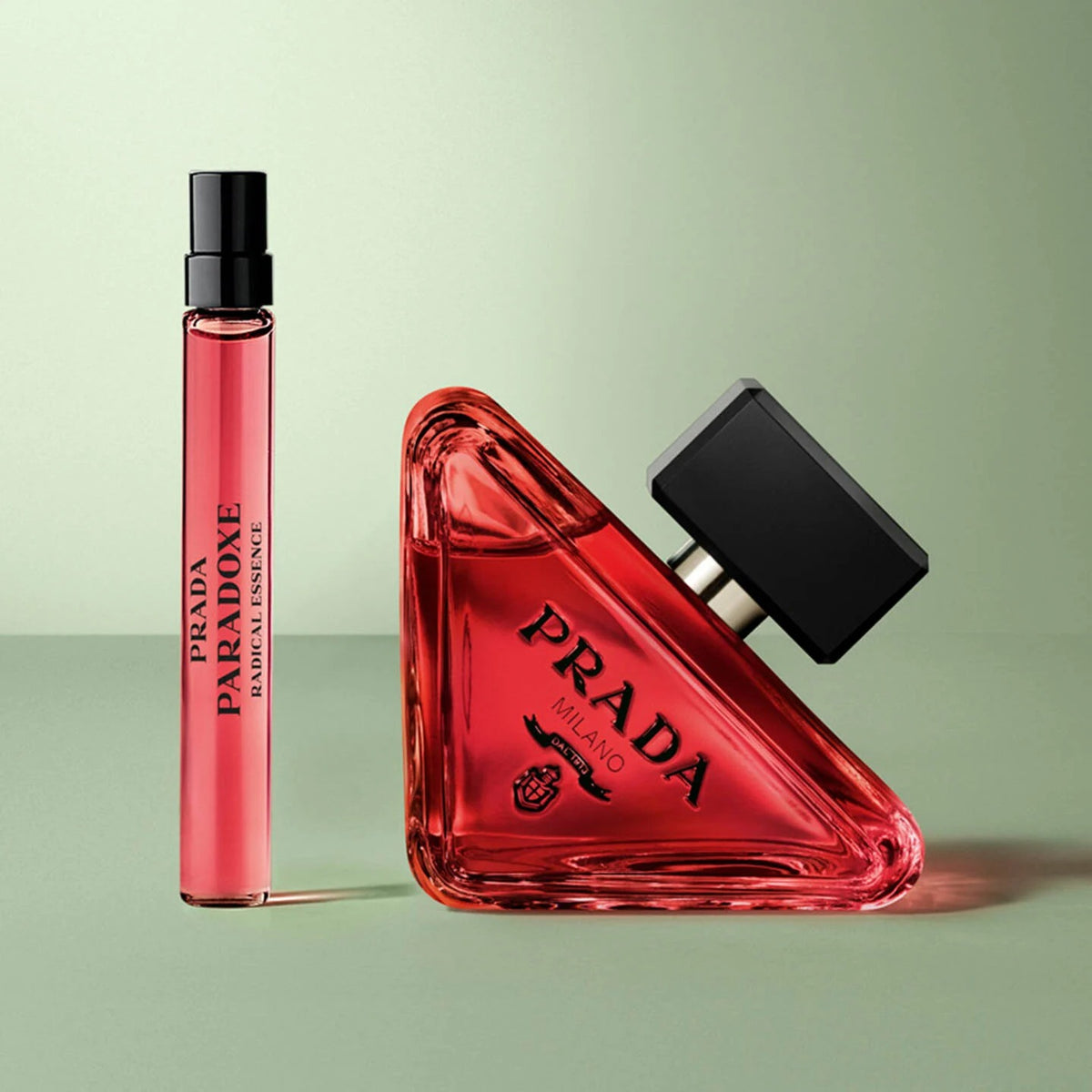 Nước Hoa PRADA Paradoxe Radical Essence Parfum