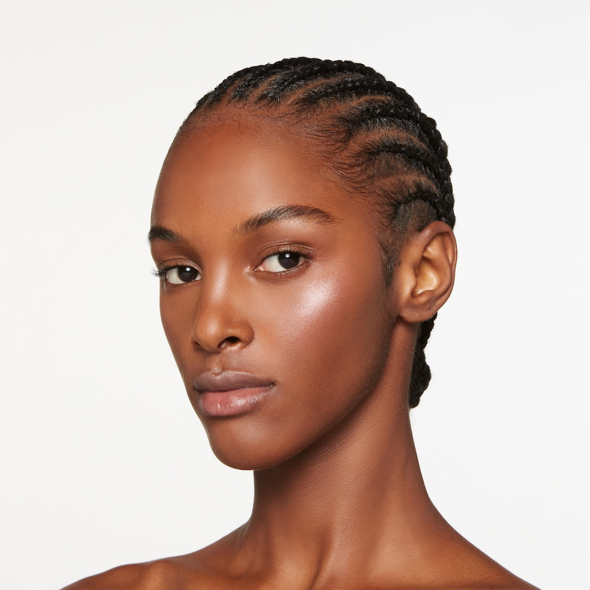 Phấn Bắt Sáng GUCCI Glow Highlighter Powder #04 Opal Pink