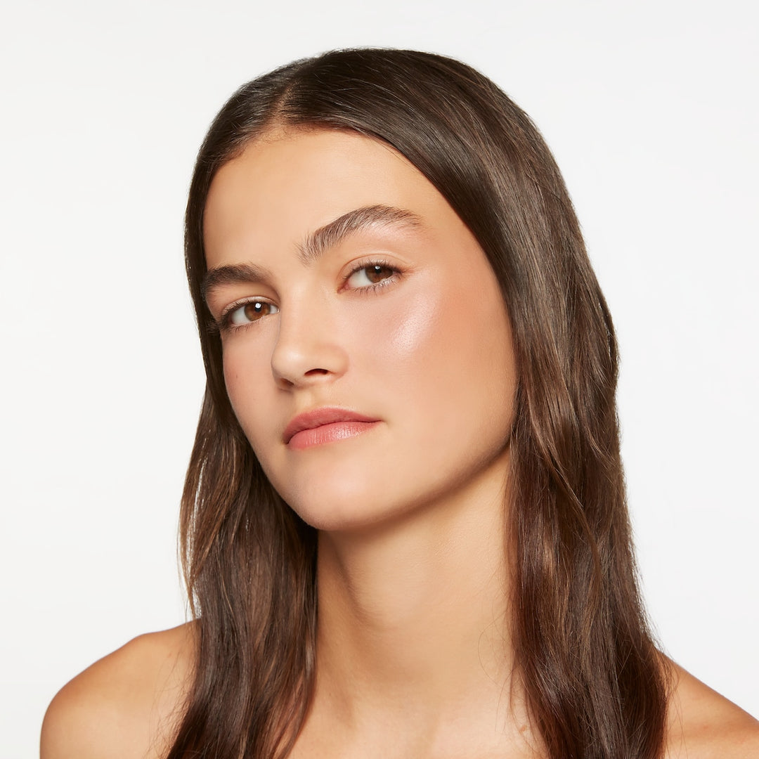 Phấn Bắt Sáng GUCCI Glow Highlighter Powder #05 Warm Bronze