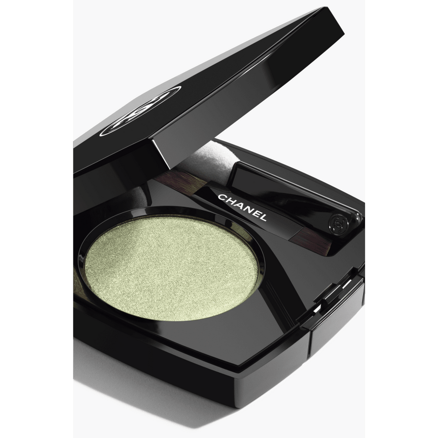 Phấn Mắt CHANEL Ombre Essentielle #222 Jade Facetté - Golden Bluish Green