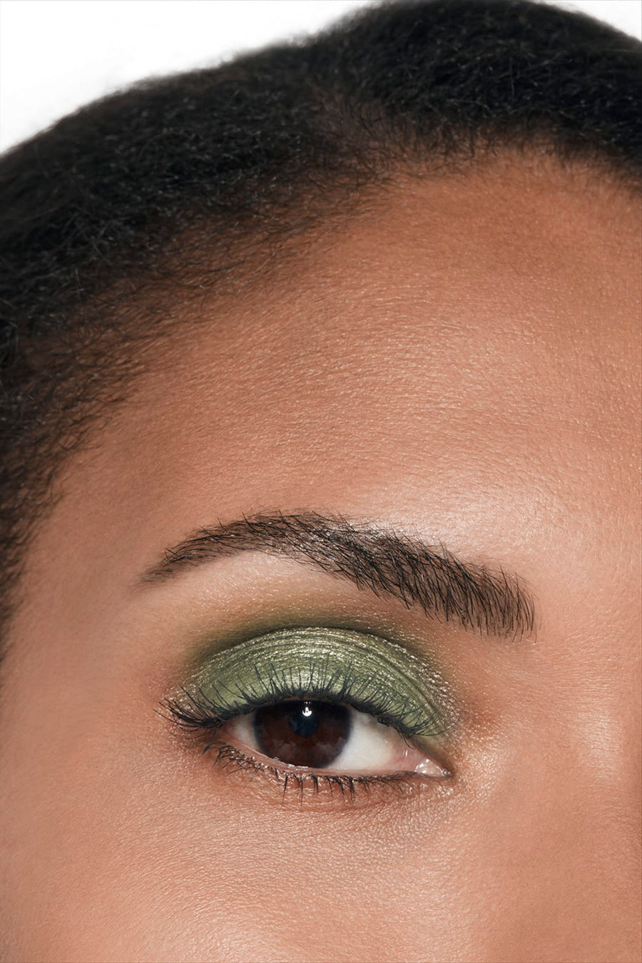 Phấn Mắt CHANEL Ombre Essentielle #222 Jade Facetté - Golden Bluish Green