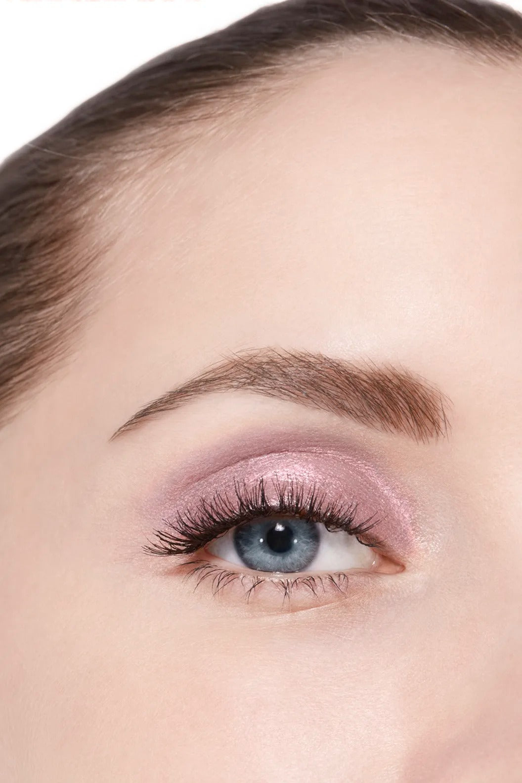 Phấn Mắt CHANEL Ombre Essentielle #257 Gris Rose-Kallos