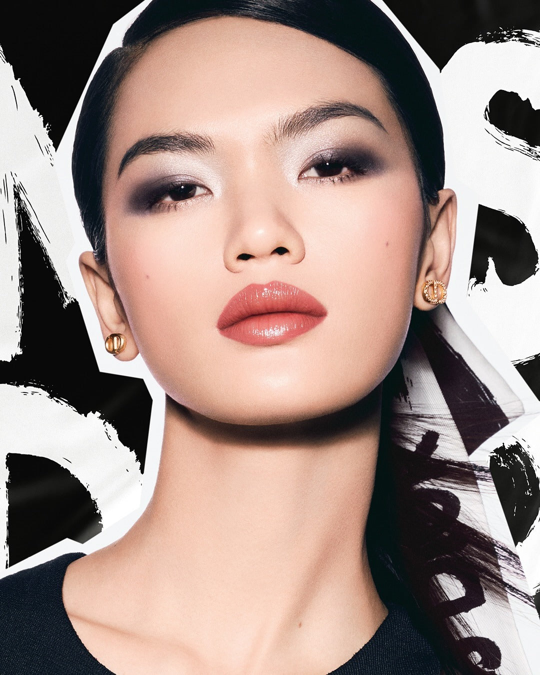 Phấn Mắt DIOR Diorshow 5 Couleurs #931 Bold Black – Kallos