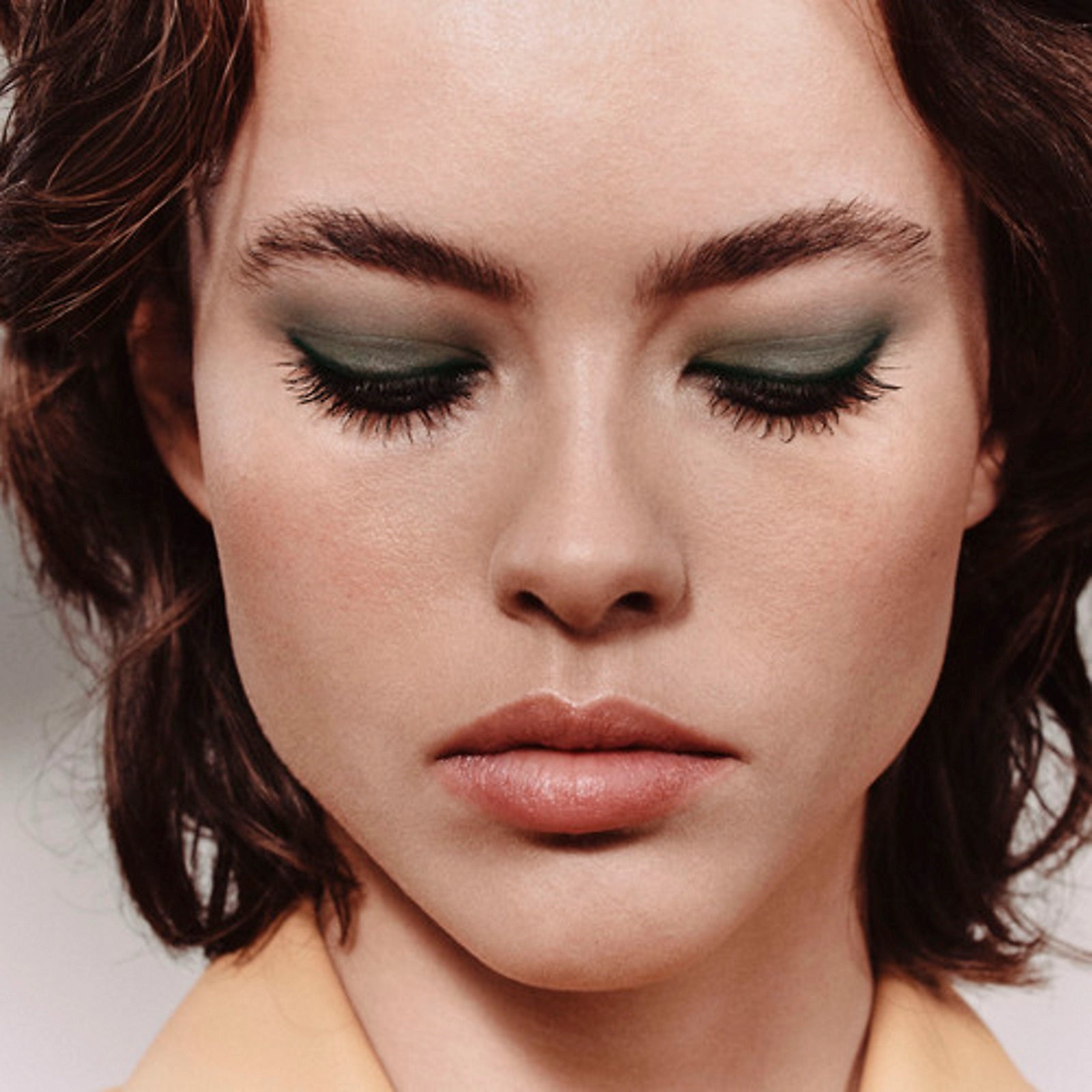 Phấn Mắt HERMÈS Ombres d'Hermès Eye Shadow #02 Ombres Végétales - Kallos Vietnam