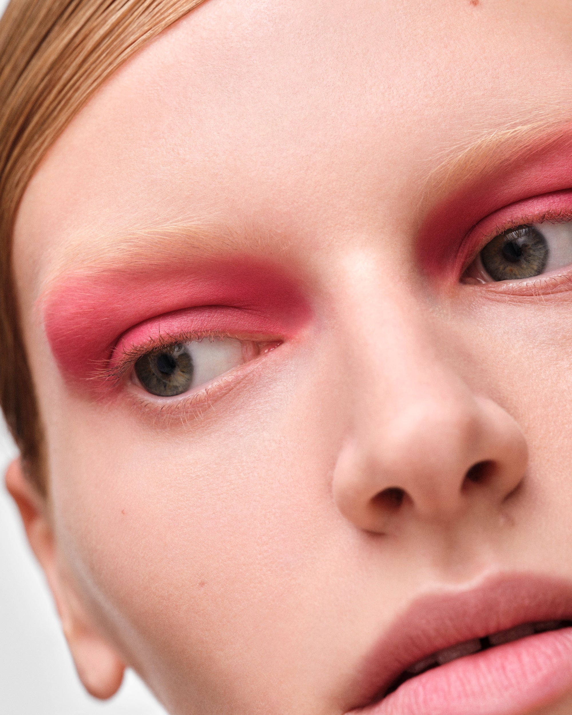Phấn Mắt PRADA Dimensions Eyeshadow #06 Pulp - Kallos Vietnam