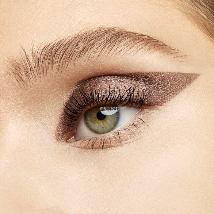 Phấn Mắt YSL Satin Crush Mono Eyeshadow #2 Excessive Brown