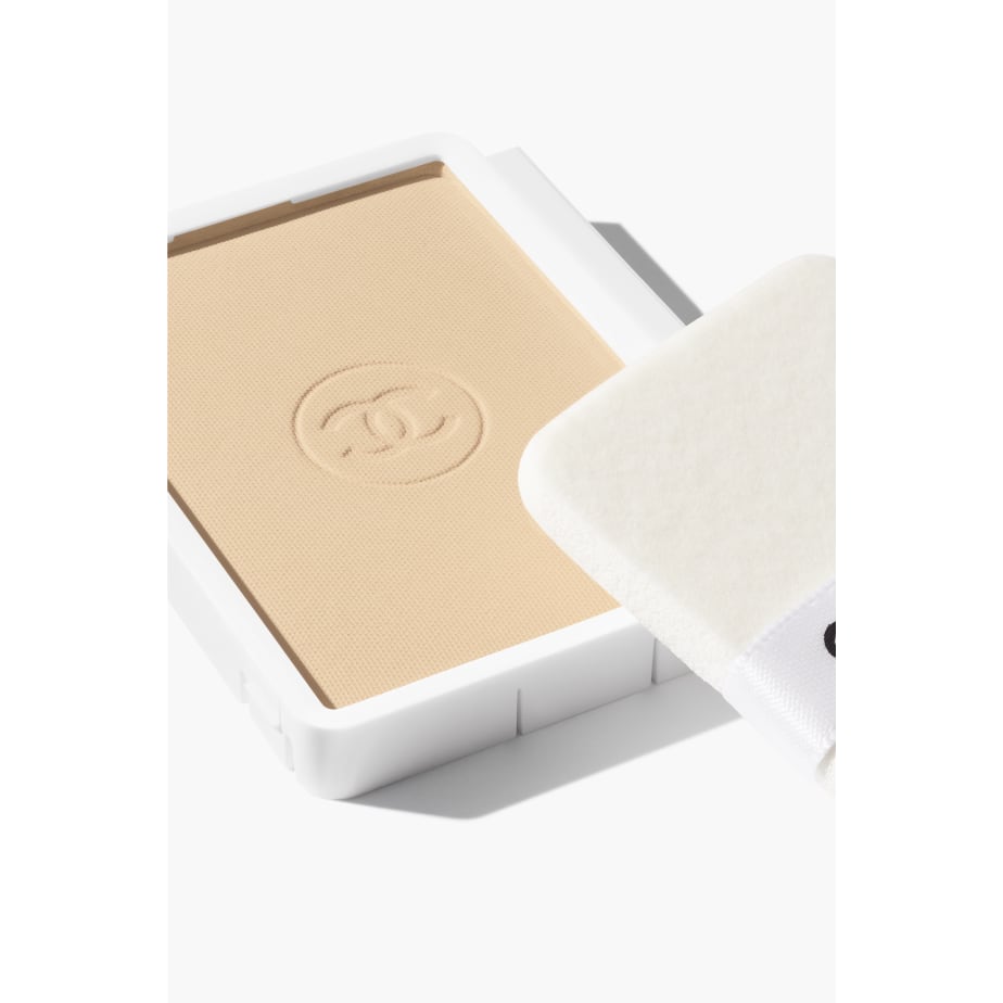 Phấn Nền CHANEL Le Blanc Brightening Compact Foundation #B10 - Kallos Vietnam