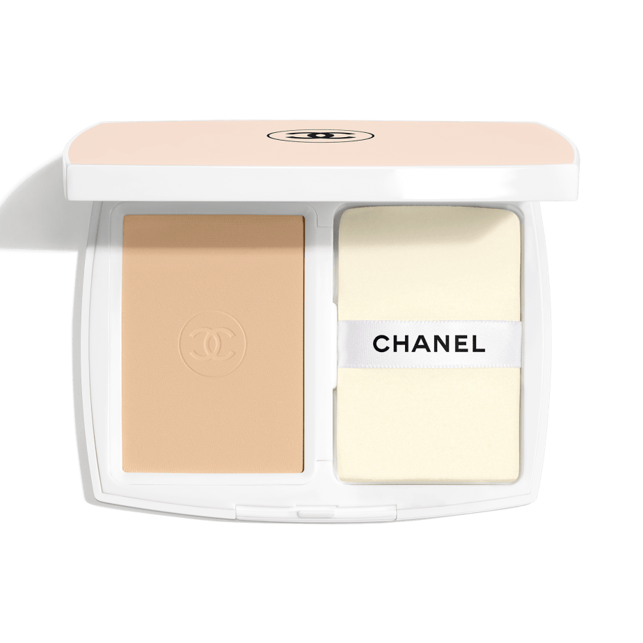 Phấn Nền CHANEL Le Blanc Brightening Compact Foundation #B30