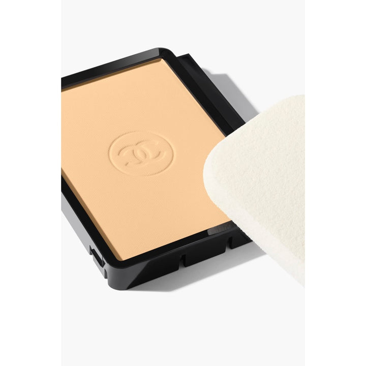 Phấn Nền CHANEL Ultra Le Teint Foundation 