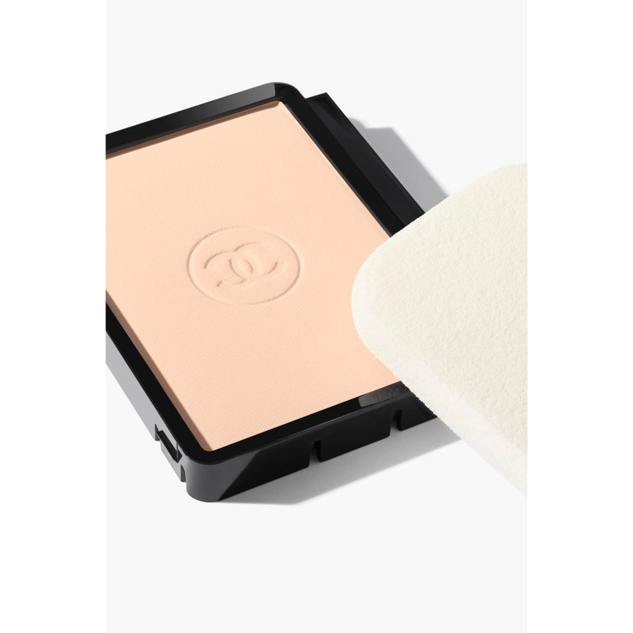 Phấn Nền CHANEL Ultra Le Teint Foundation #BR12 - Light Shade - Kallos Vietnam