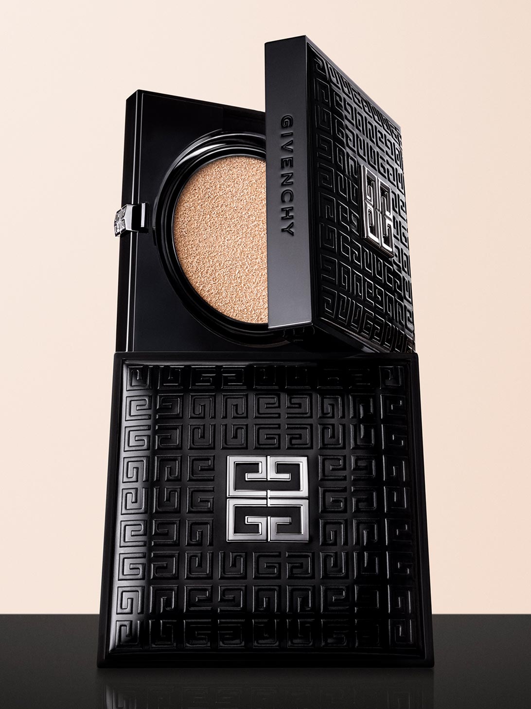 Phấn Nền GIVENCHY Prisme Libre Glow Cushion Foundation #C105 - Kallos Vietnam